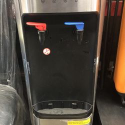 Hot And Cold Water Dispenser 