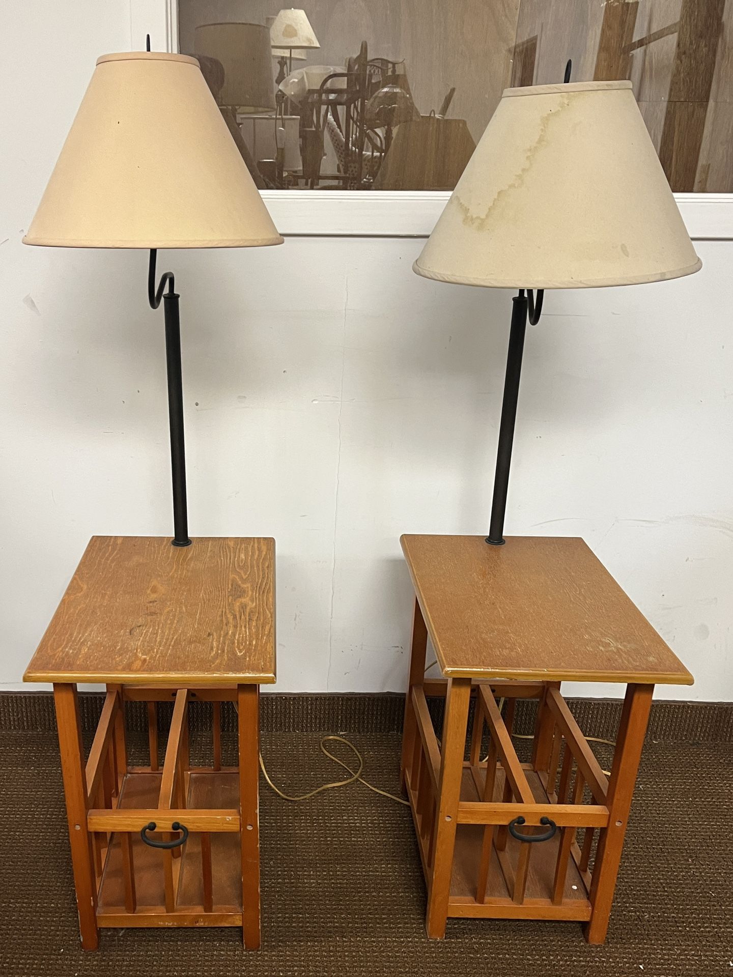 Vintage Side Table with Lamp. Retro Lamp End Table. Refinish Me. $30ea $50 pair. Needs new shade