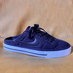 Nike women’s Court Legacy mules