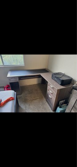 Computer Desk