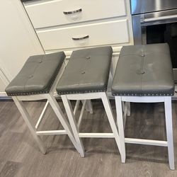 Island/ Bar Stools