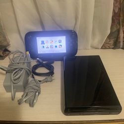 Nintendo Wii U 32GB in Black Deluxe