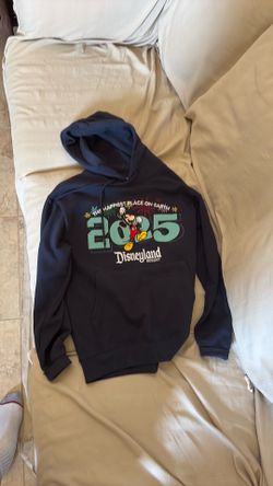 Sweat shirt small