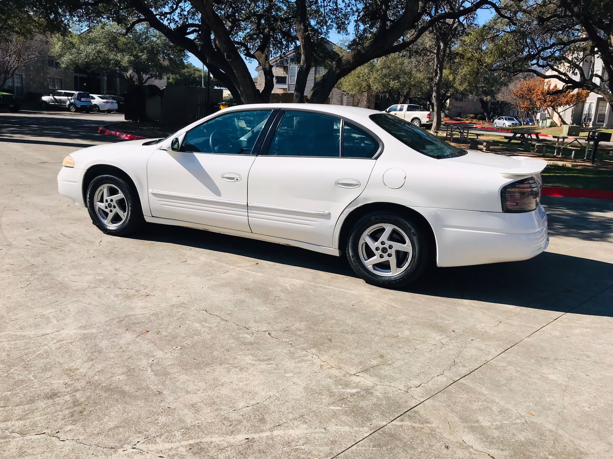 2004 Pontiac Bonneville