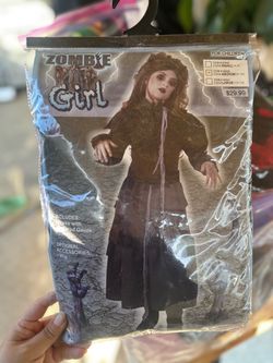 Costume