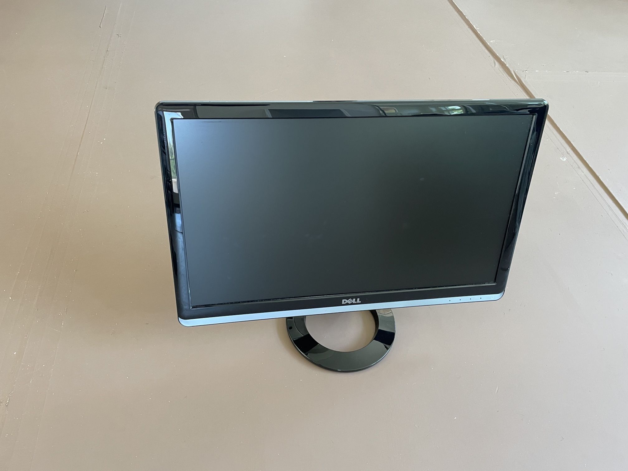 Dell 21 Inch Monitor