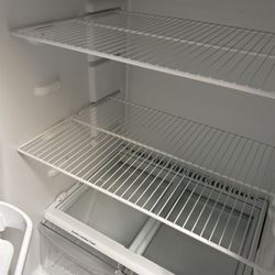 Kenmore Refrigerator 