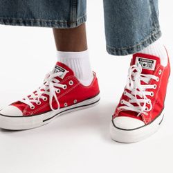 Converse Chuck Taylor All Star Low-Top Sneaker - Red