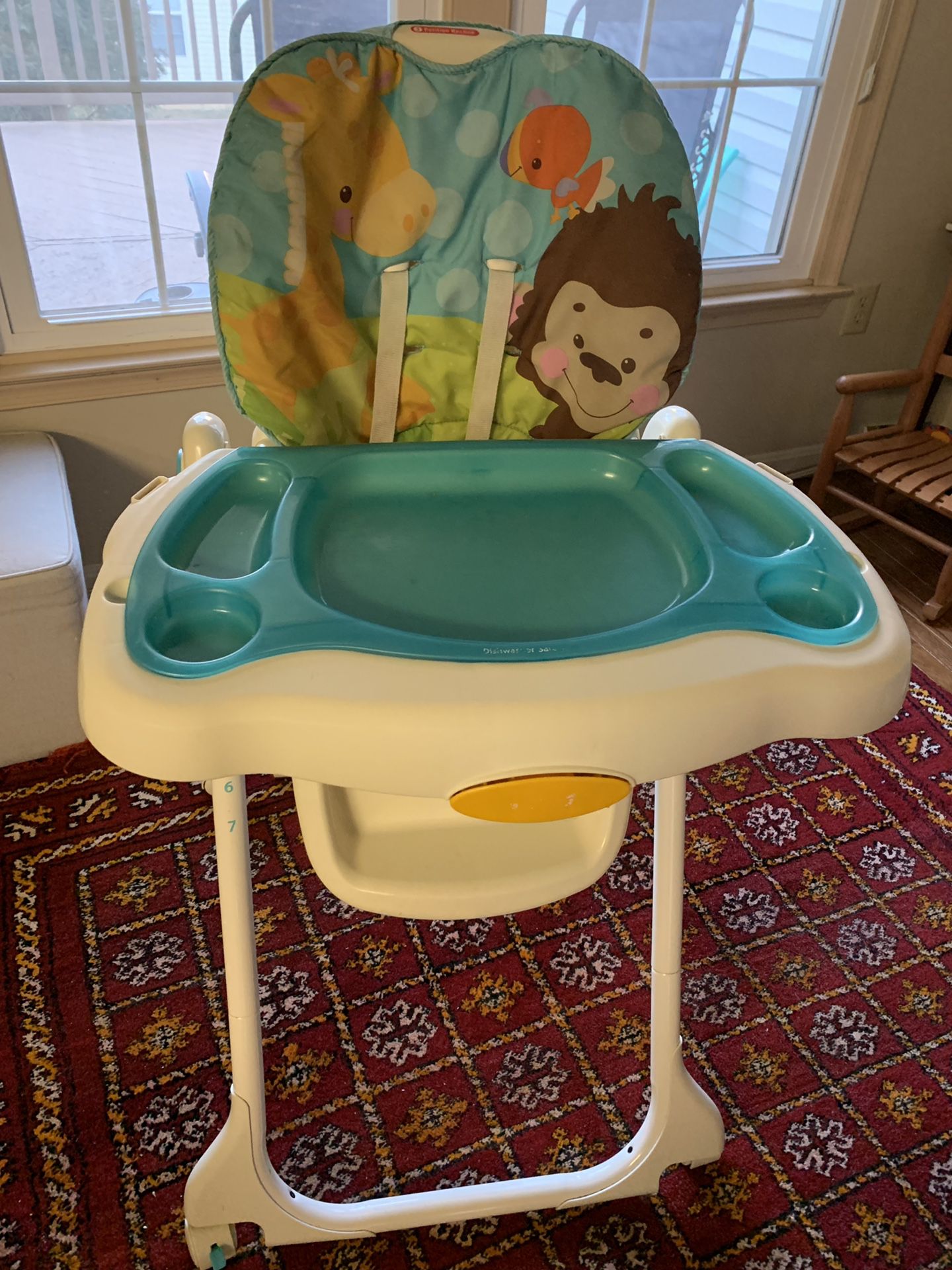 Fisher Price highchair for babies, toddlers.