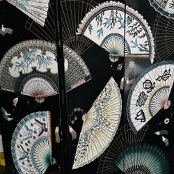 Chinese Wooden Divider Handcrafted 