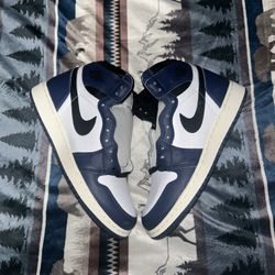 Jordan 1 Midnight Navy Size 6.5Y