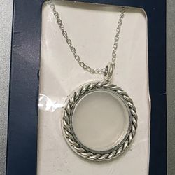 Effy Locket Charm Holder