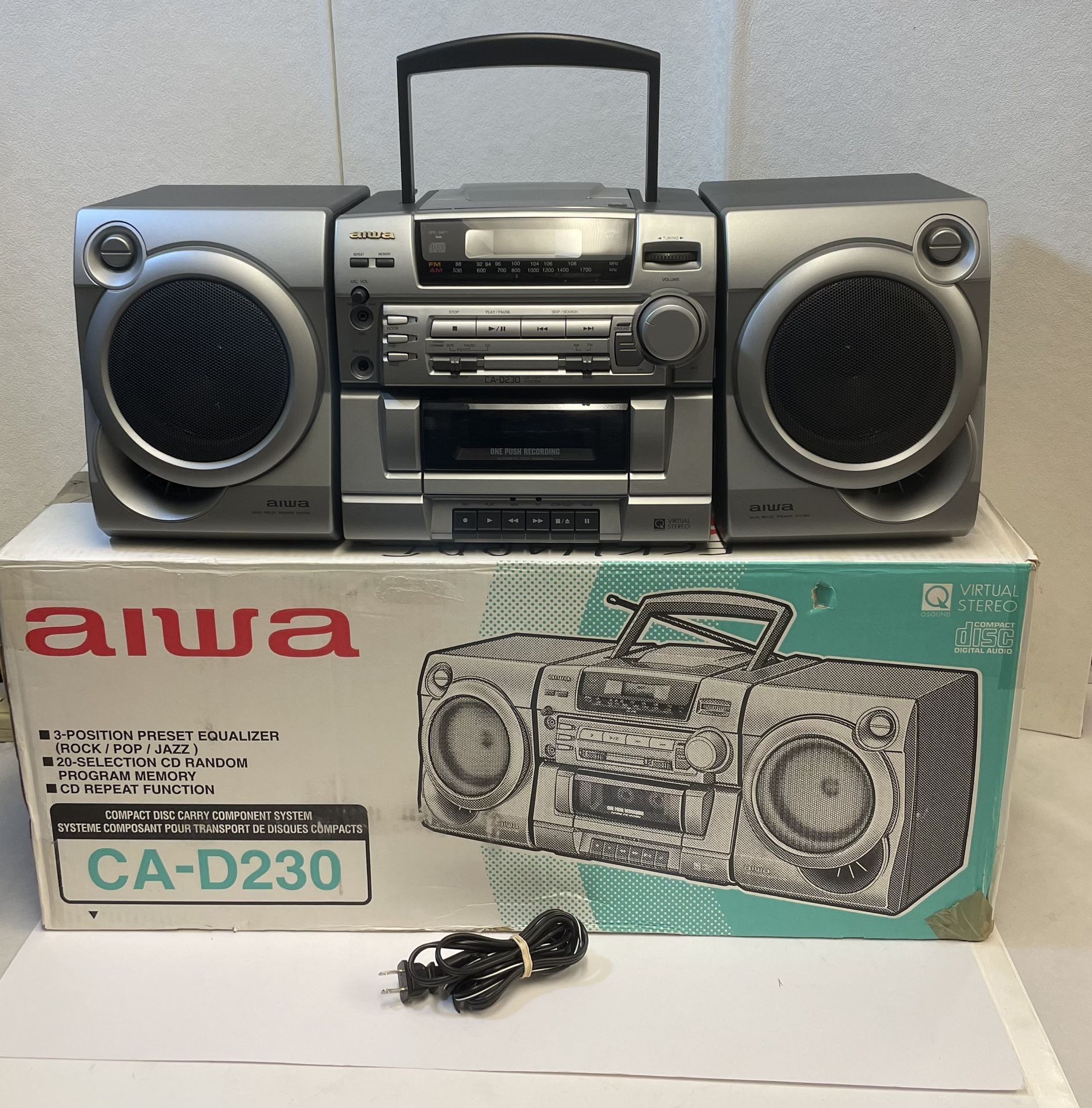 AIWA Boombox Stereo System CA-D230 Cassette CD AM/FM Radio W/ Box Tested