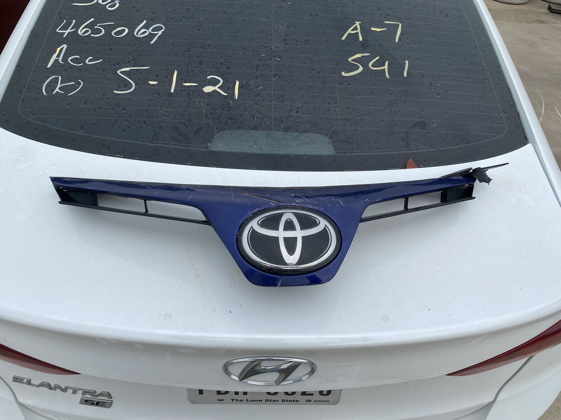 2018-2020 TOYOTA Corolla GENUINE OEM FRONT DISTANCE CRUISE CONTROL RADAR SENSOR