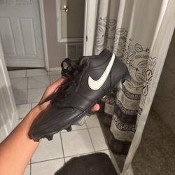 All black Jordan 1 Cleats