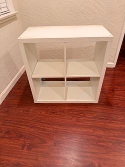 White 4-Cube Storage Shelf Unit