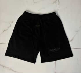 Essentials Shorts