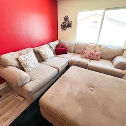 Cozy Haven L-Shaped Sectional with Ottoman (Optional)