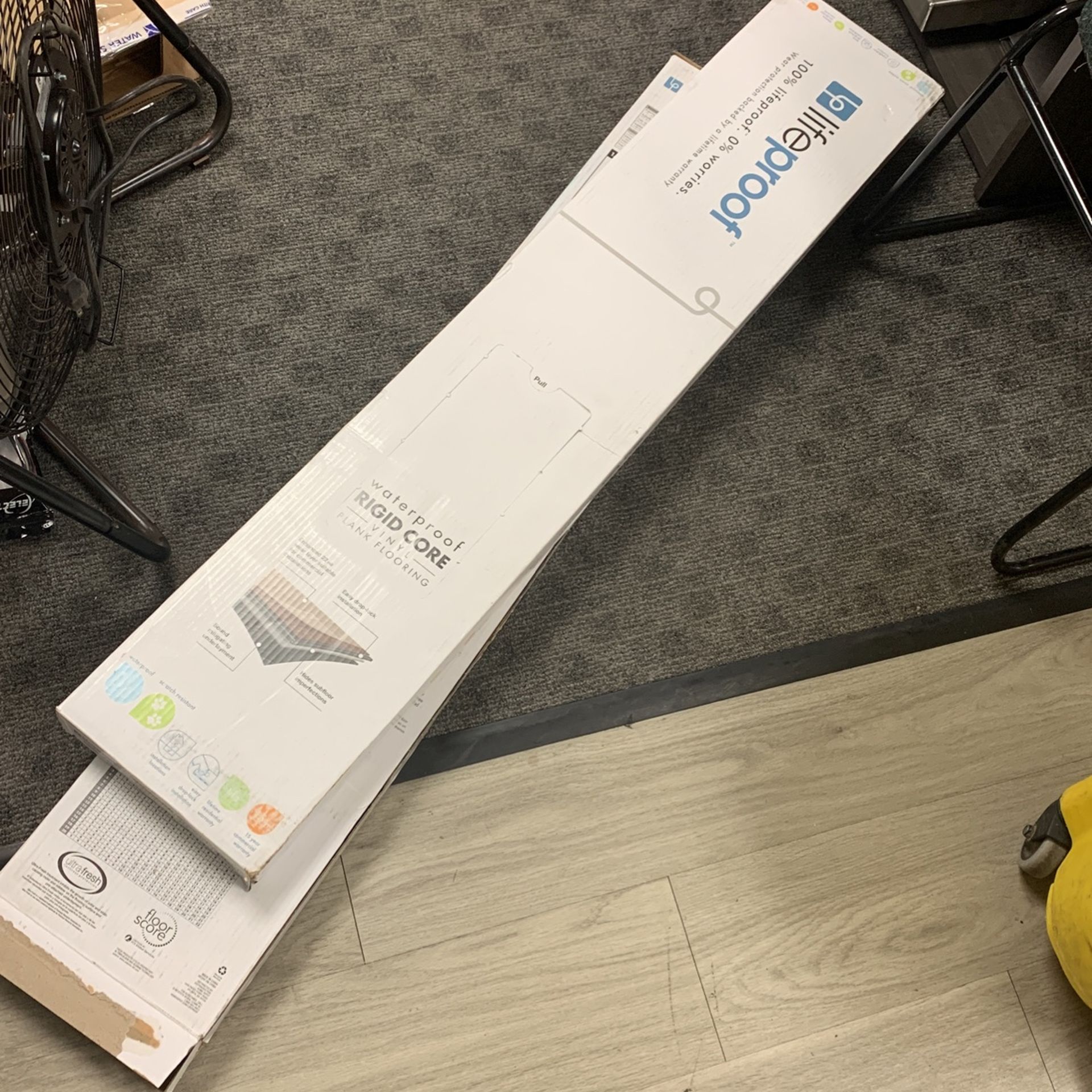 35 Sq Ft Vinyl laminate Wood Flooring