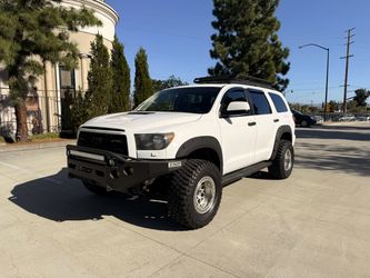 2010 Toyota Sequoia