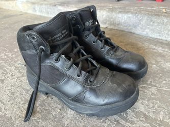 Boots (perfect for a Security)