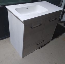 Bathroom vanity 31.5"