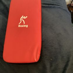 Kicking Pad 