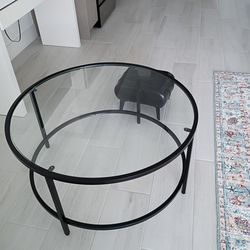Round Glass Coffee Table – Modern Black Metal (Like New)