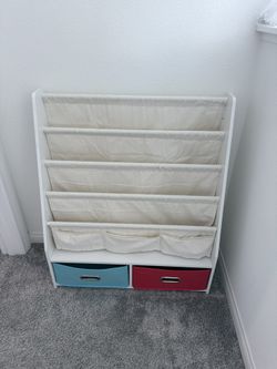 Kids Bookshelf