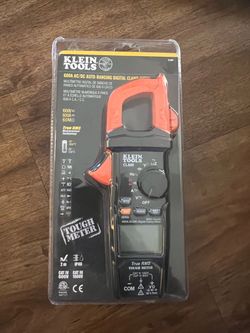 600 AMP AC/DC digital clamp meter