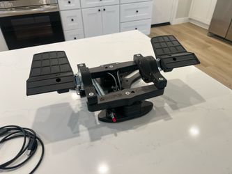 Flight simulator rudder pedals high-end