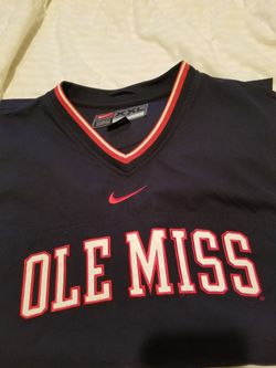 Pre Owned Ole MISS PULL OVER 2XXL