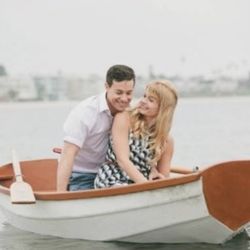 Rowboat Nutshell Pram In Excellent Condition