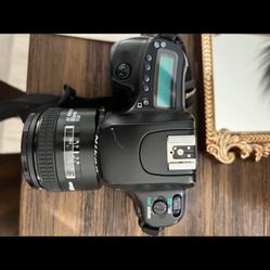 Nikon N50 With 85mm Lens 