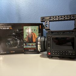 Blackmagic Pyxis 6K PL Mount w/ Davinci Resolve