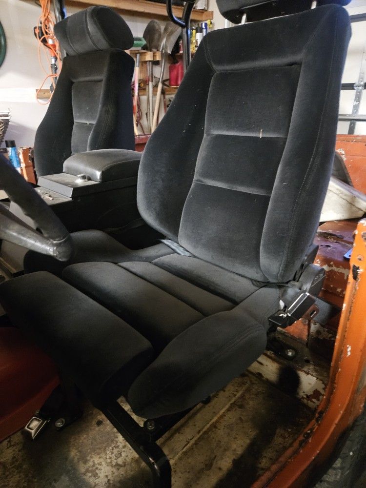 FloFit Bucket Seats