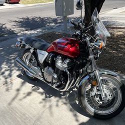 2016 Honda CB 1100