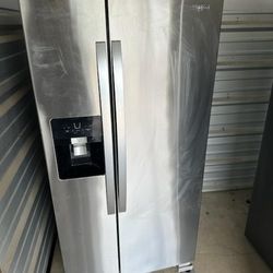 Whirlpool And Samsung Fridges