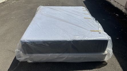Queen Casper Select Mattress Set