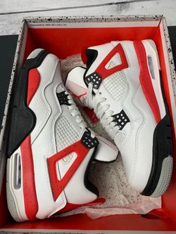 Jordan 4 Red Cement Men size 10