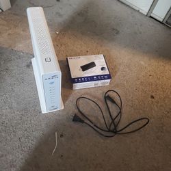  Arris All In One Modem/ Router And Netgear Wifi Adapter 