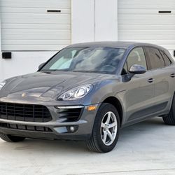 2017 Porsche Macan