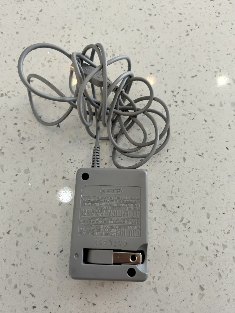 Excellent Condition Nintendo 3DS 2DS Charger