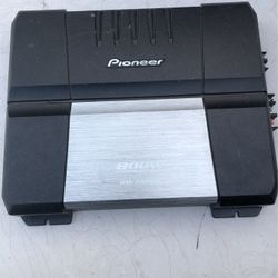 Pioneer GM-730M One Channel  800 Watts Maximum Power Amplifier