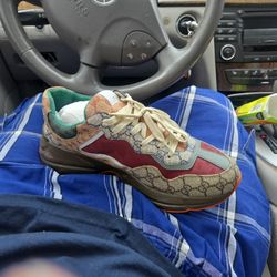 Gucci Shoes Size 11