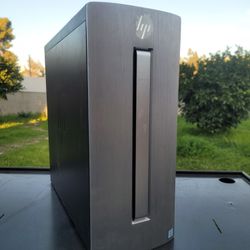 Hp PC: Intel Core i7, 1500GB, Windows11, Type C.