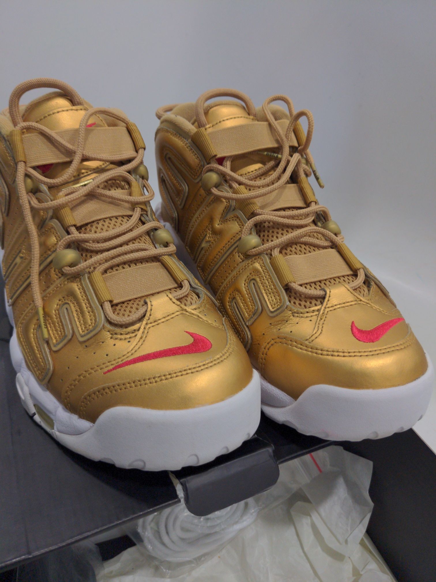 Nike Air More Supreme Suptempo Gold 