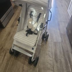Expensive Stroller Baby Gap  160  It Fold Fits Any Car  Clean 