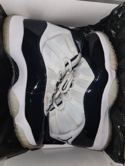 Air Jordan 11 Concord
