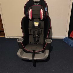 Graco Extend 2fit Convertible Car Seat Rear/Forward Position 